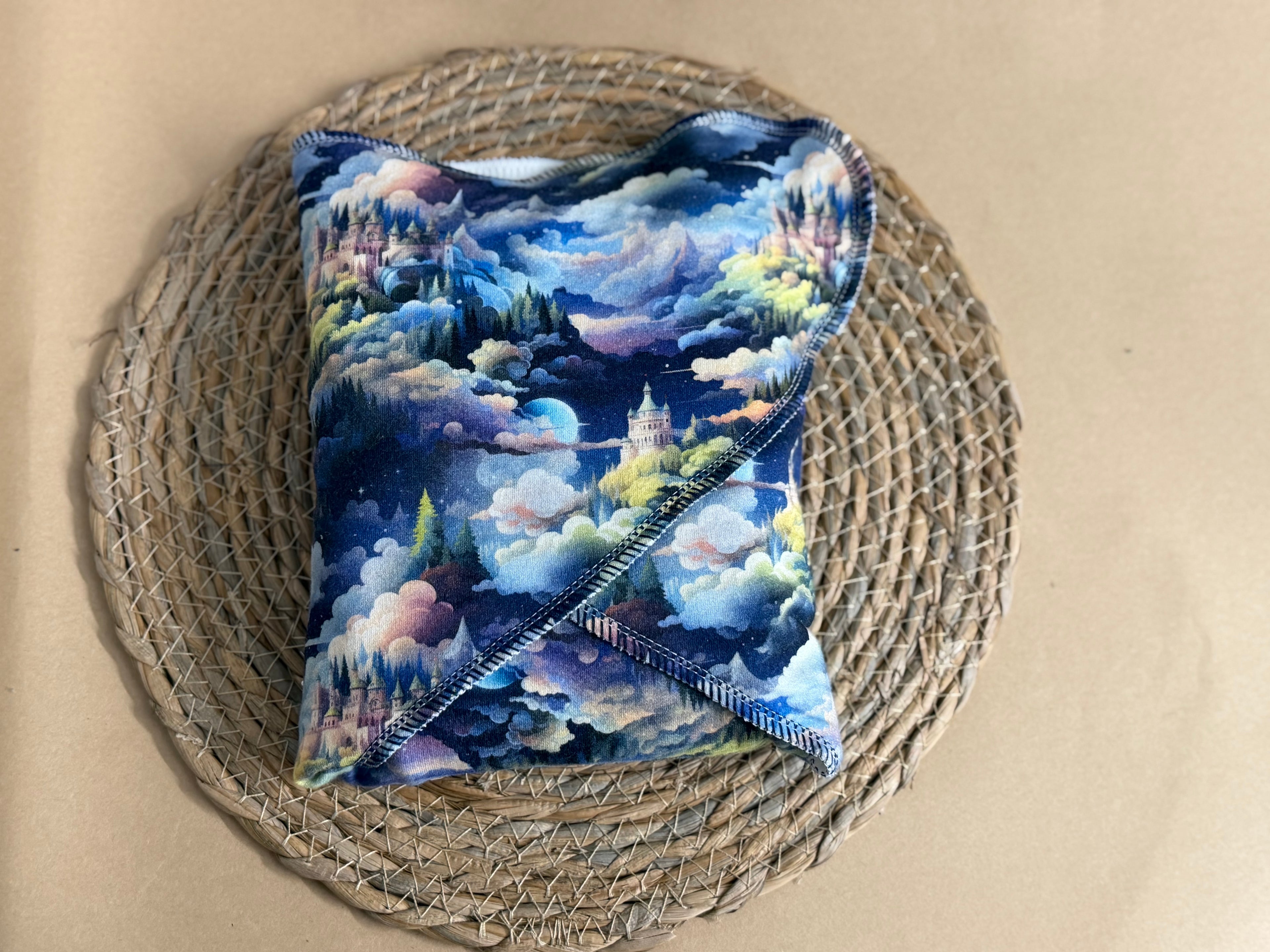 Ready to Ship - Castles Contour